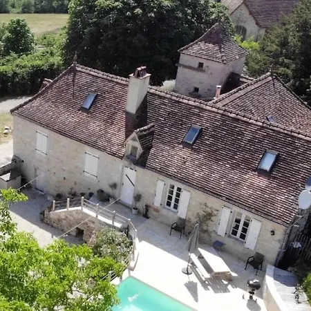 Safari Tent With A Beautiful View At Lot Sous Toile * Montamel
