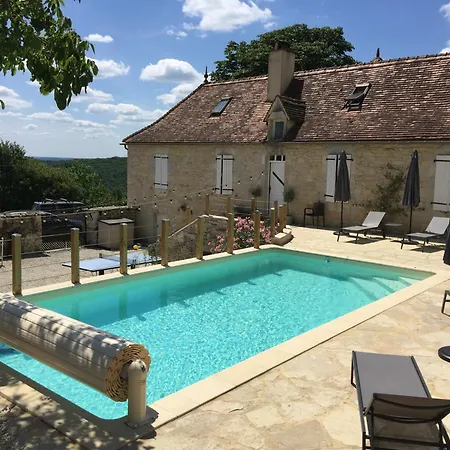 Safari Tent With A Beautiful View At Lot Sous Toile Luxe tent Montamel