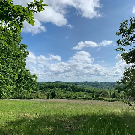 Safari Tent With A Beautiful View At Lot Sous Toile Montamel